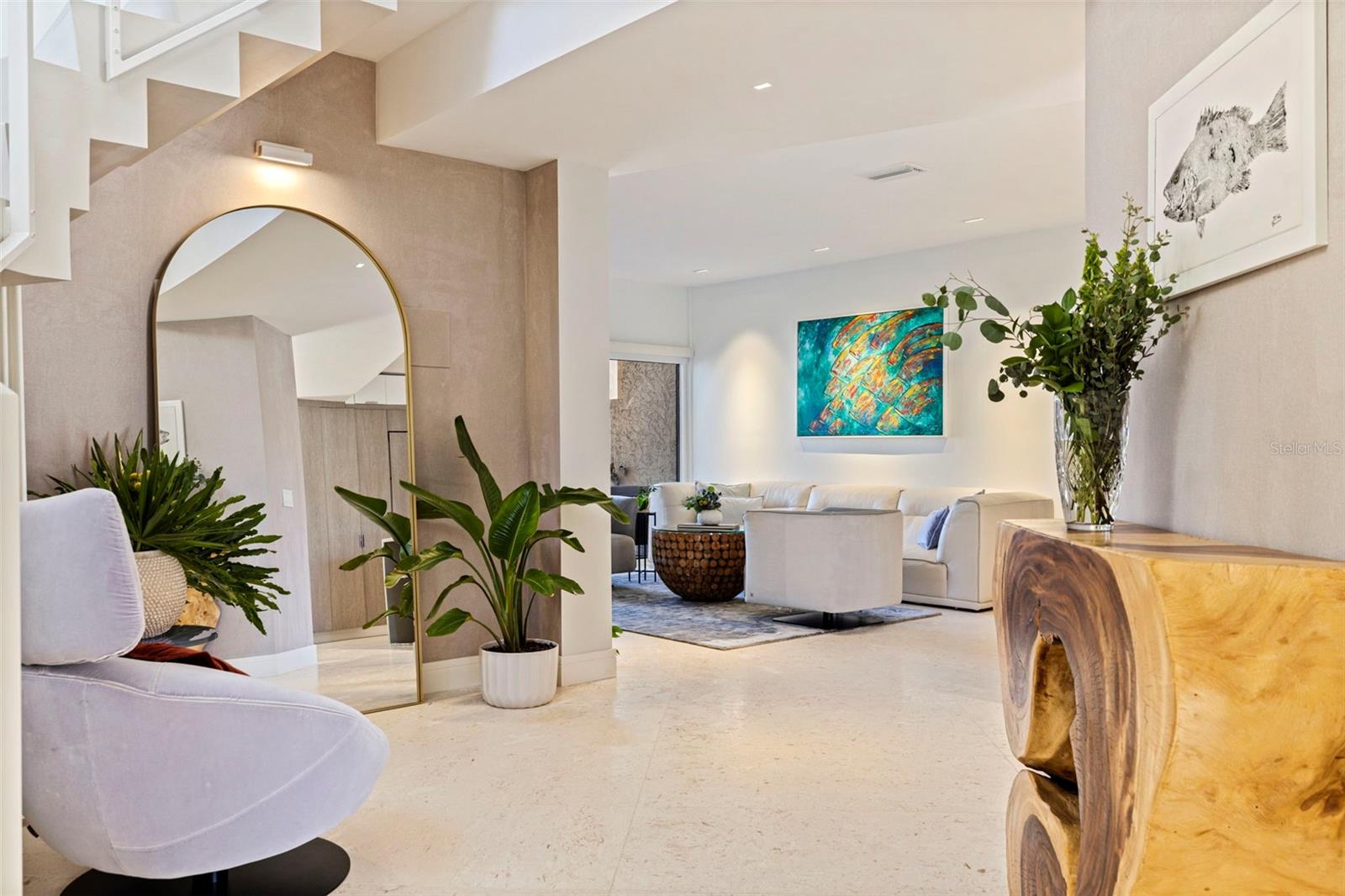 MARK CONDO THE - Residential