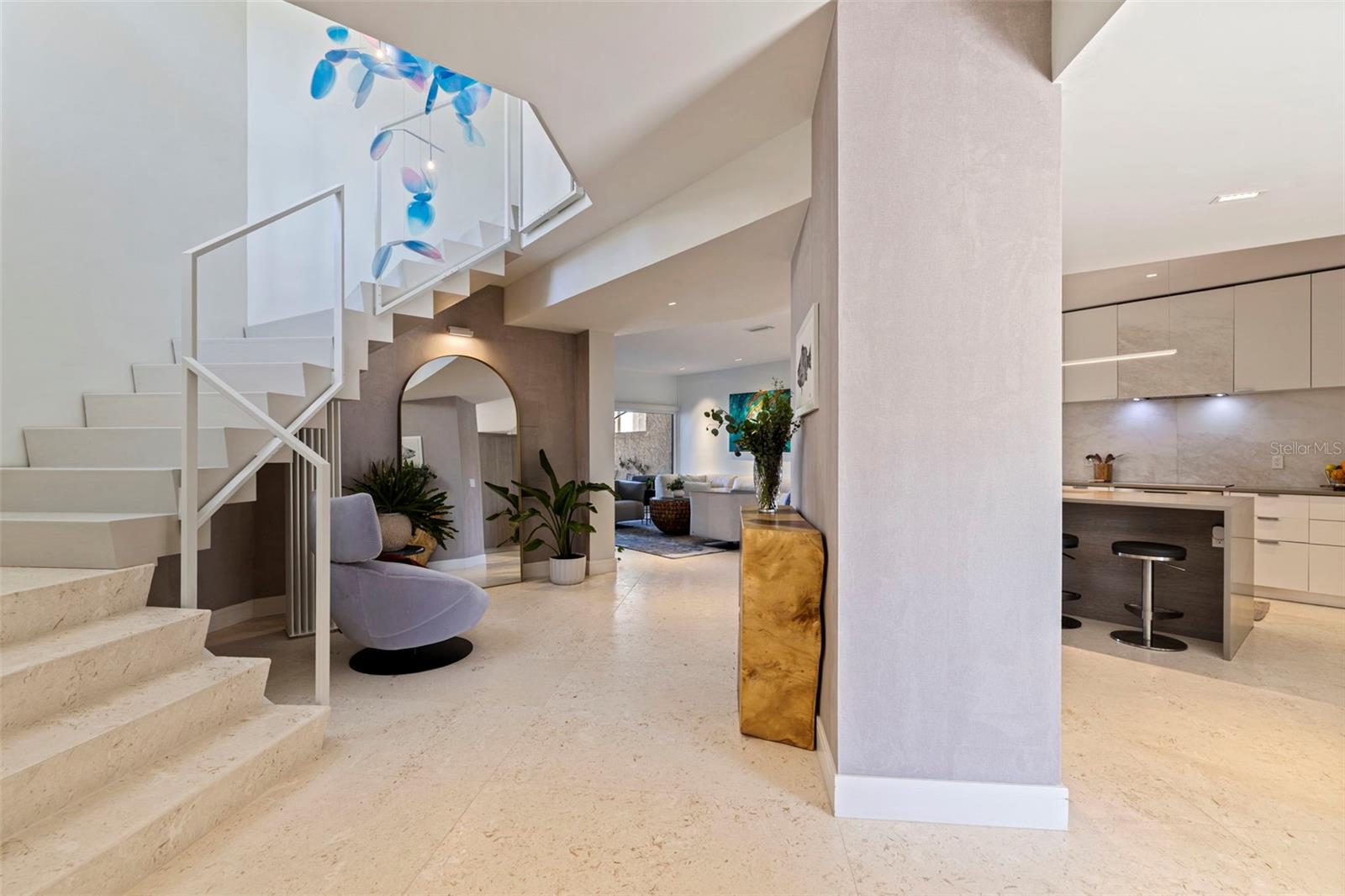 MARK CONDO THE - Residential