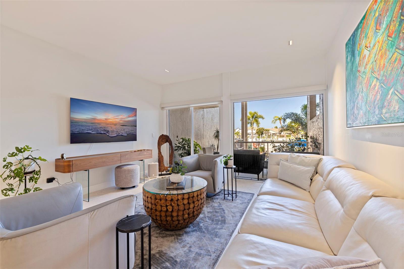 MARK CONDO THE - Residential