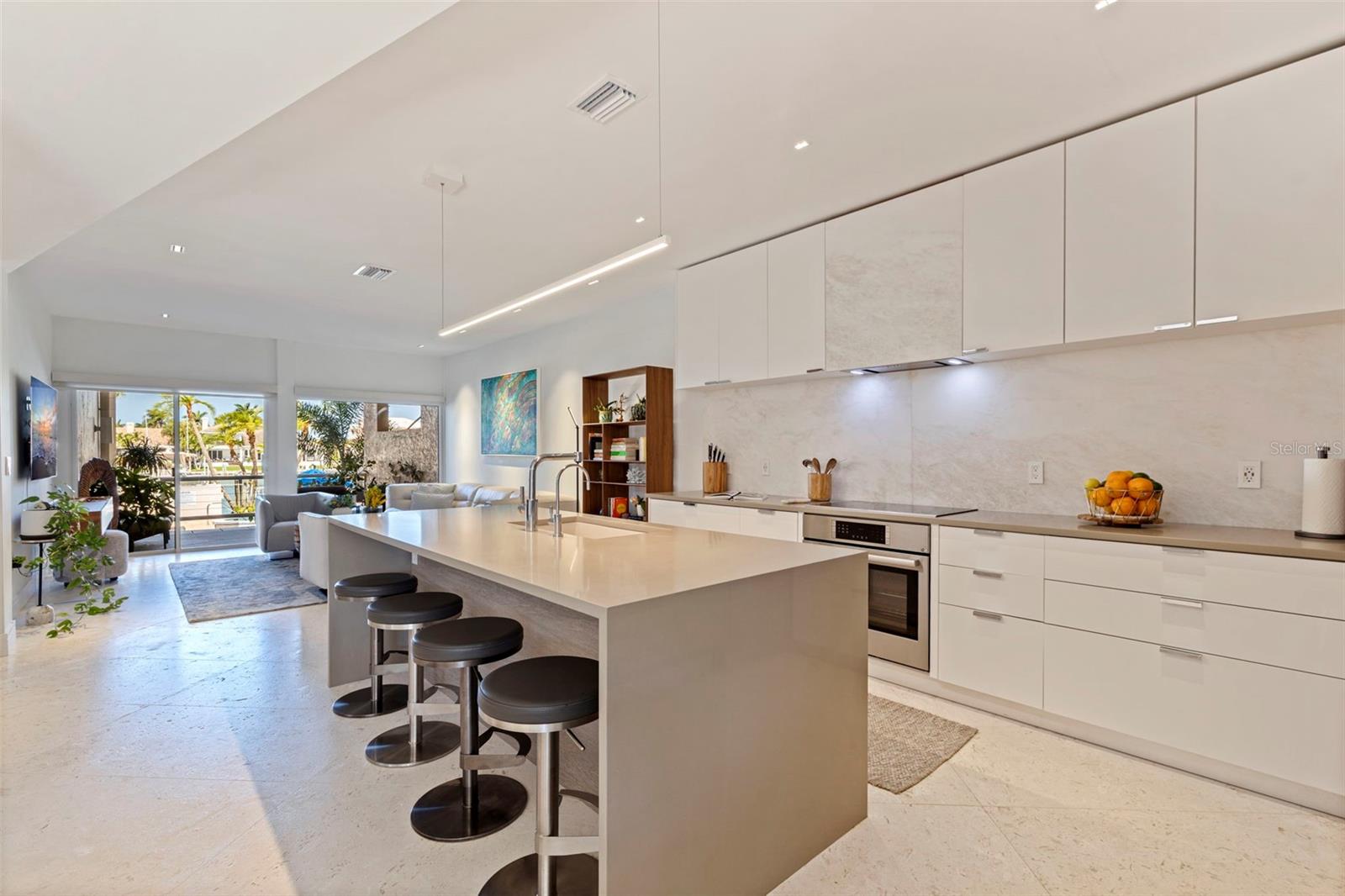 MARK CONDO THE - Residential