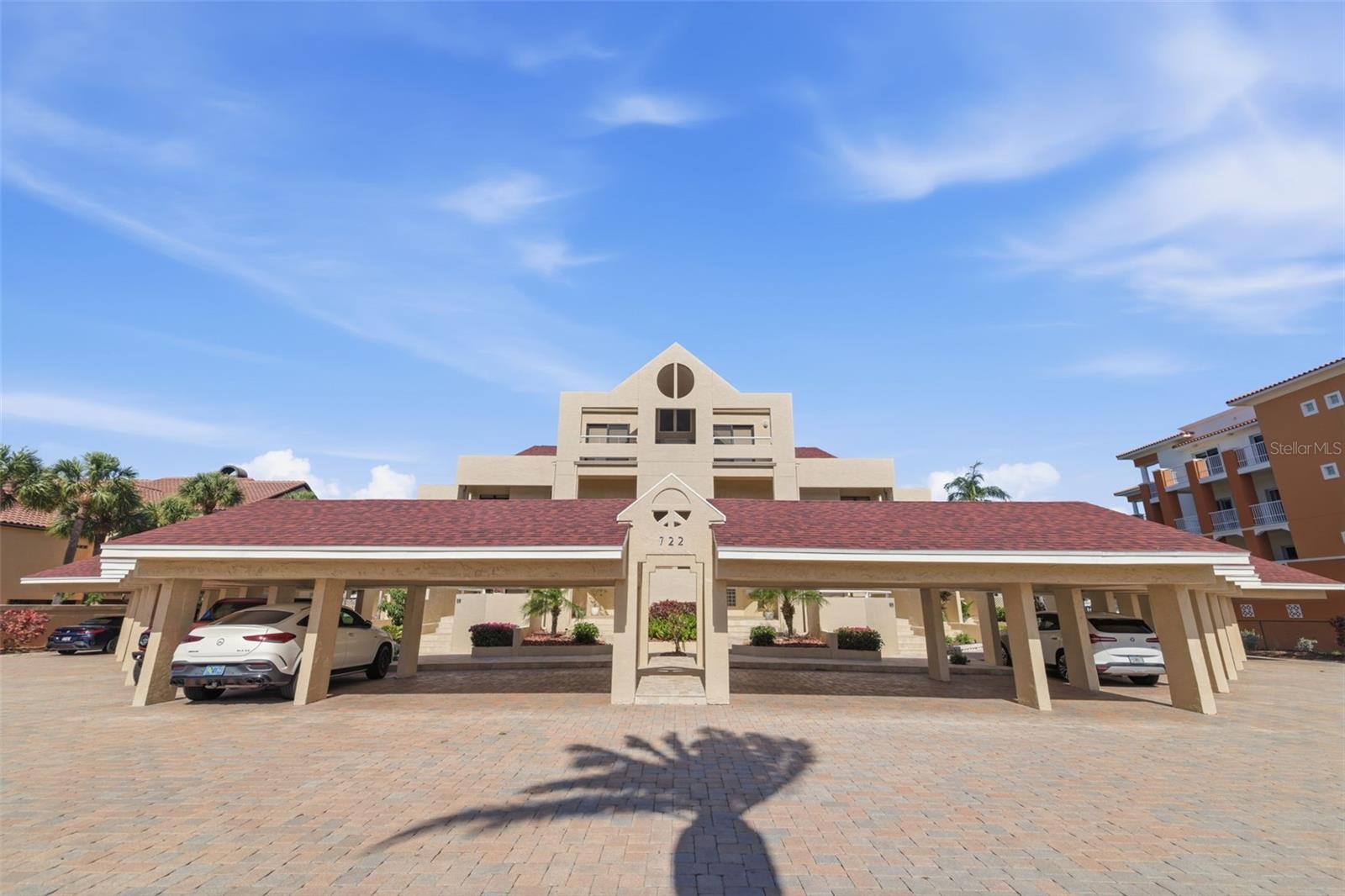 MARK CONDO THE - Residential