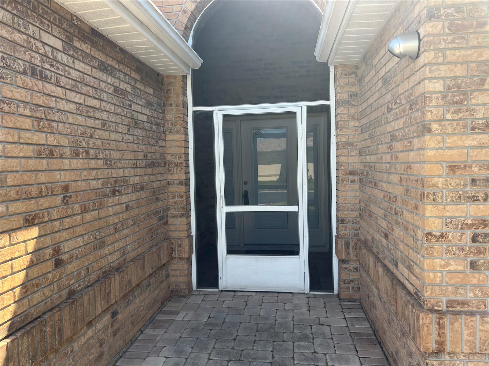 669 WATERFORD DRIVE