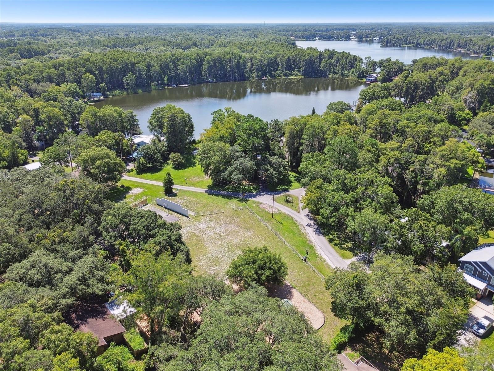 HOLIDAY CLUB - Residential