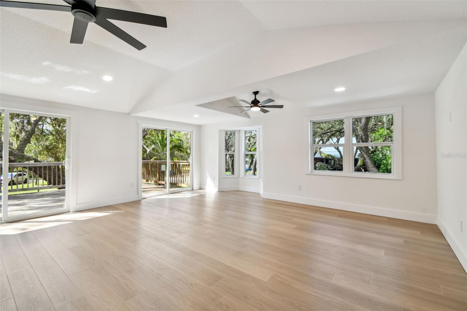 HOLIDAY CLUB - Residential