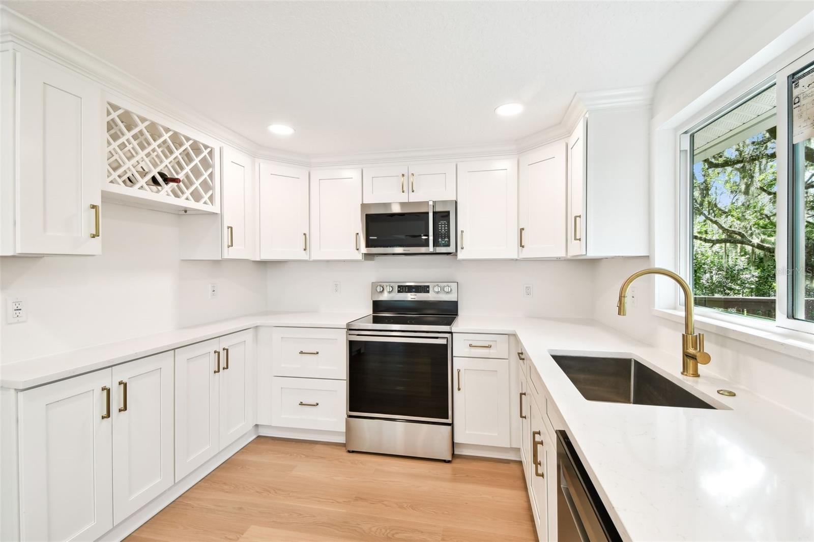 HOLIDAY CLUB - Residential