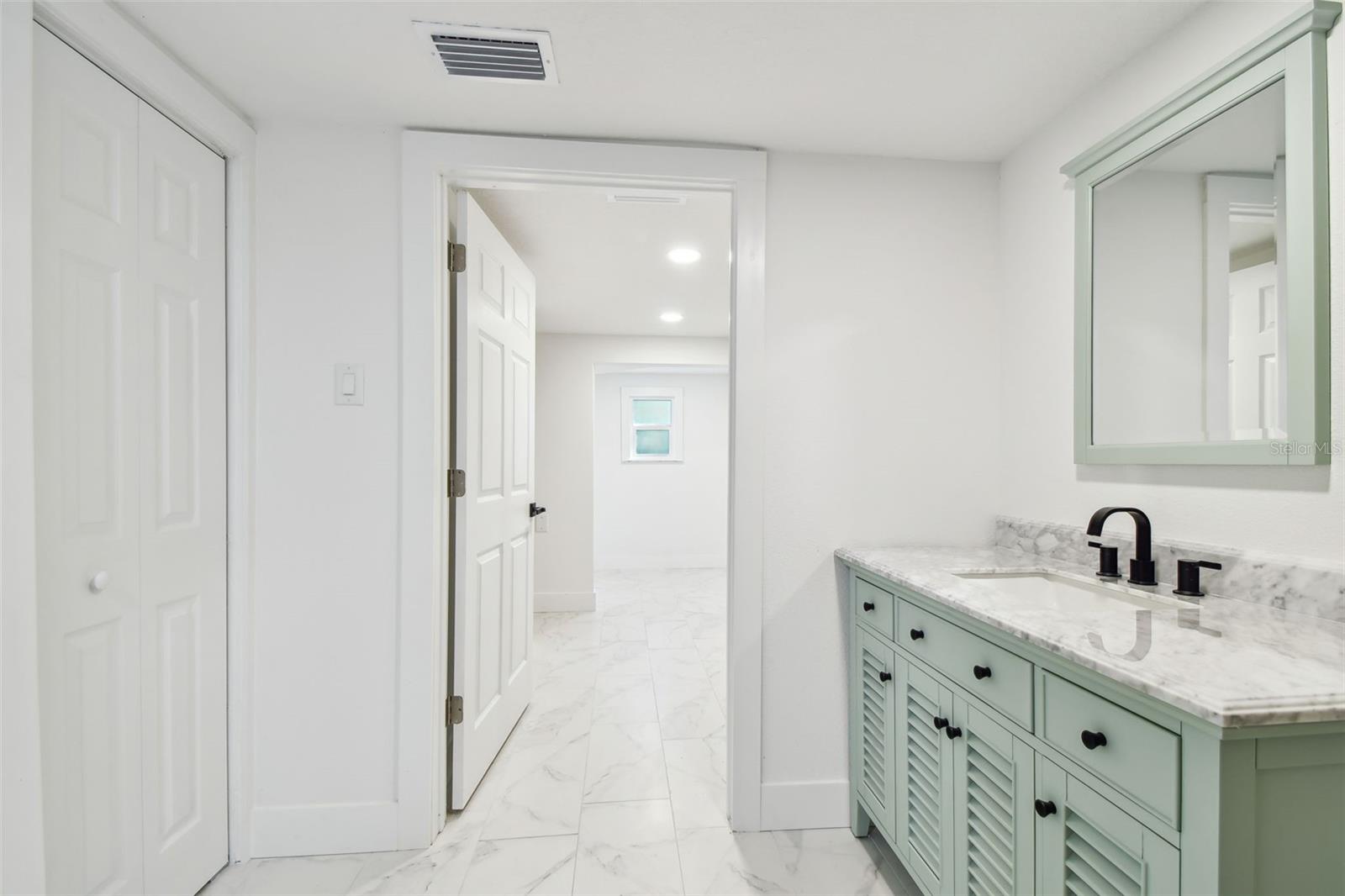 HOLIDAY CLUB - Residential