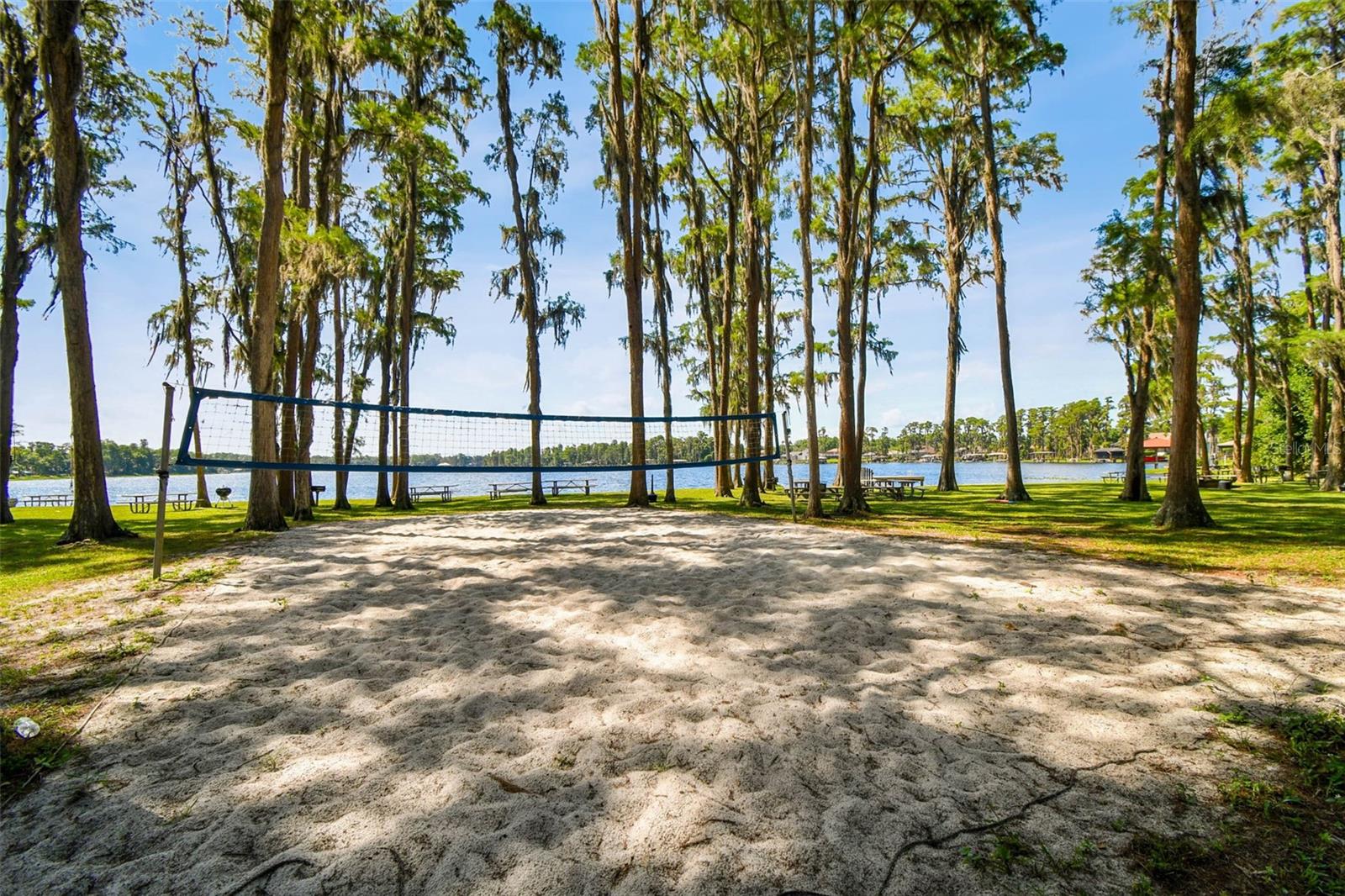 HOLIDAY CLUB - Residential