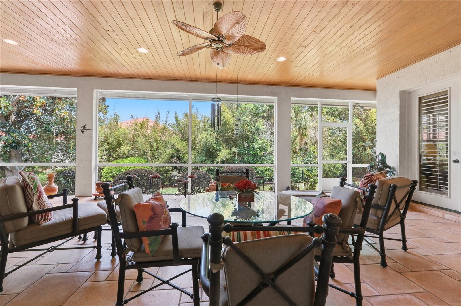 COUNTRY CLUB VILLAGE PH 02 - Residential