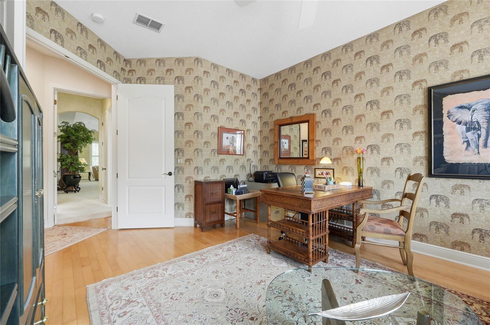 COUNTRY CLUB VILLAGE PH 02 - Residential