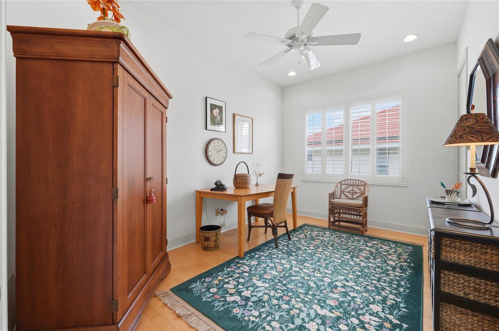 COUNTRY CLUB VILLAGE PH 02 - Residential