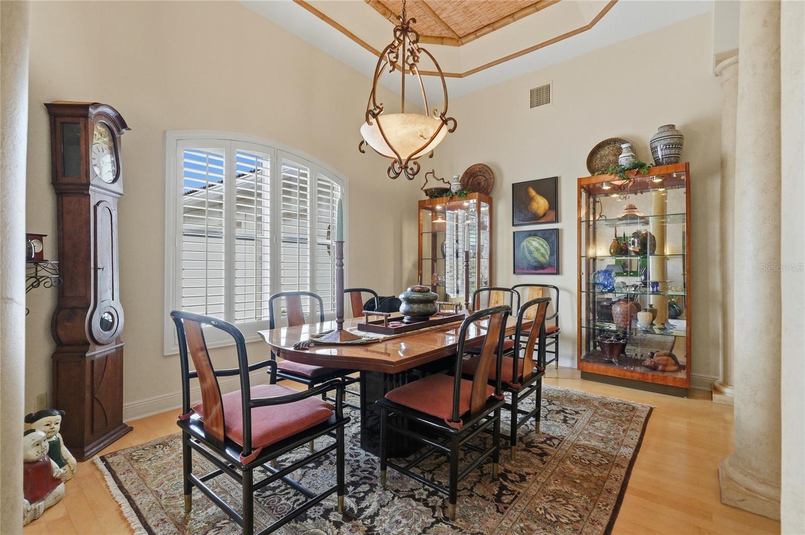 COUNTRY CLUB VILLAGE PH 02 - Residential