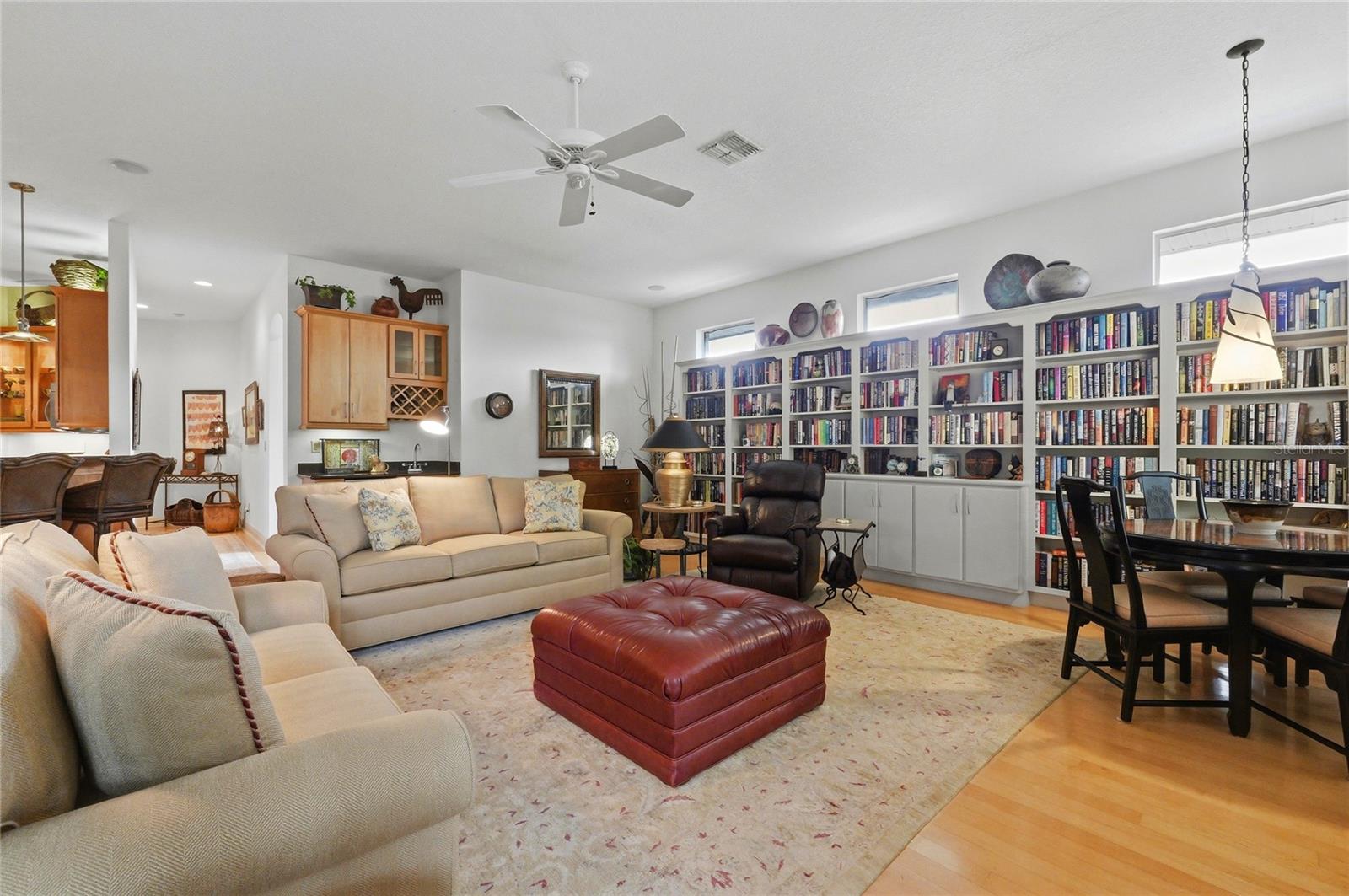 COUNTRY CLUB VILLAGE PH 02 - Residential