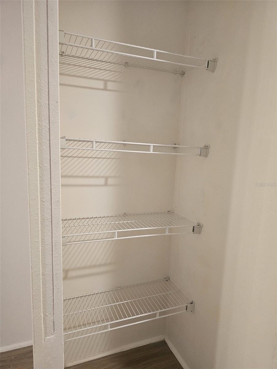 PLEASANT MANOR - Residential