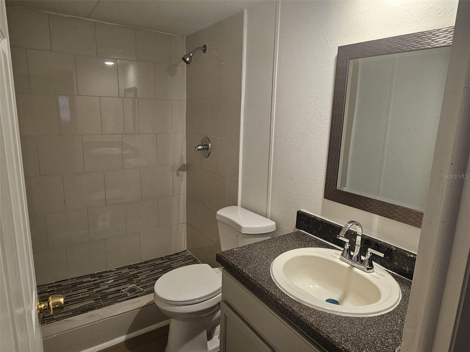 PLEASANT MANOR - Residential