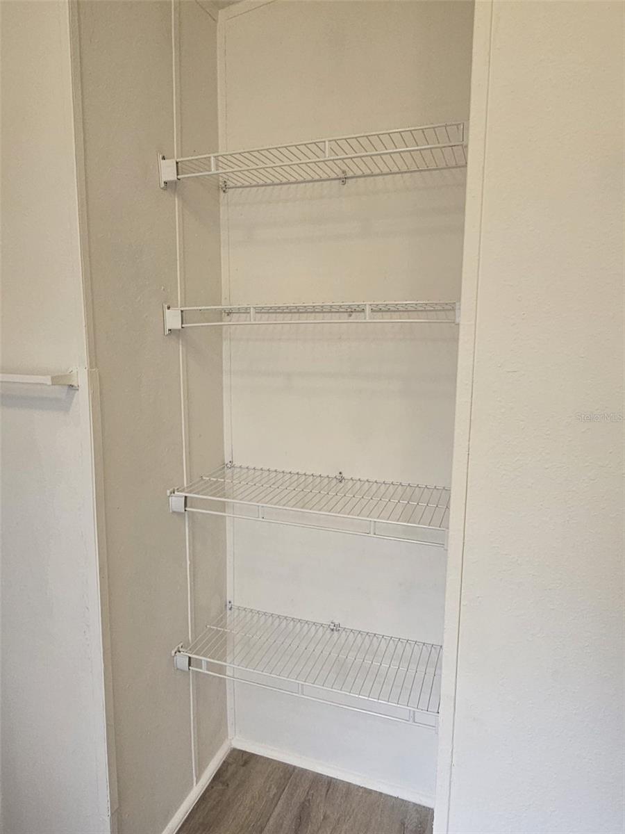 PLEASANT MANOR - Residential