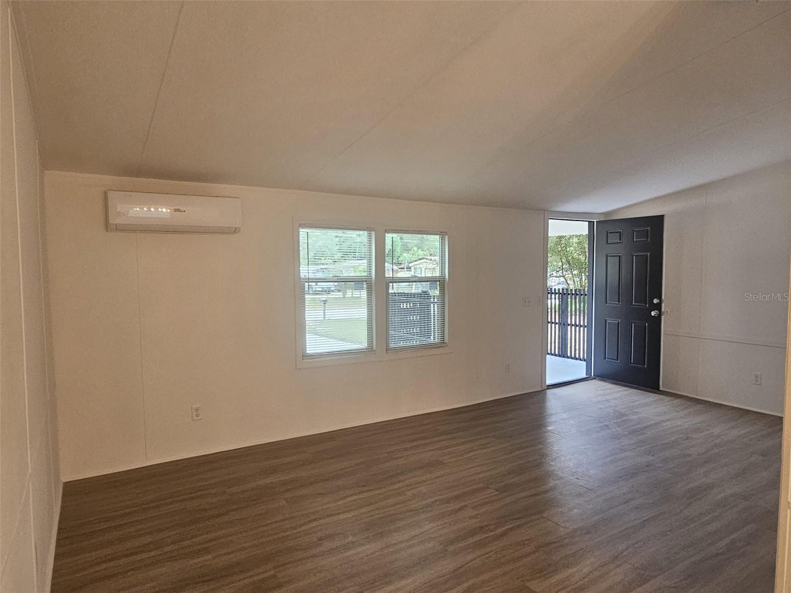 PLEASANT MANOR - Residential