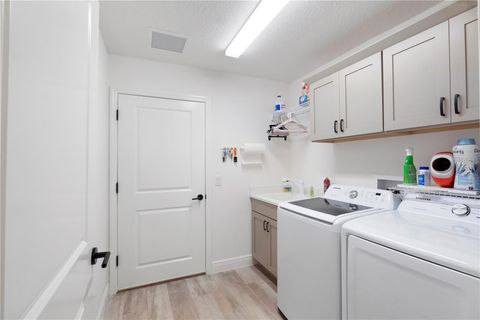 Tiny photo for 2447 Youngmann Loop, The Villages, FL 32163 (MLS # G5105808)