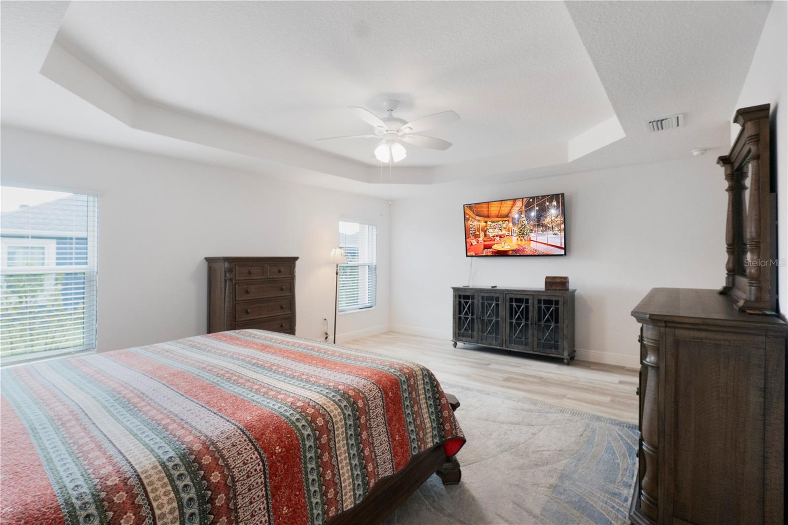 VILLAGES/SOUTHERN OAKS UN #99 - Residential