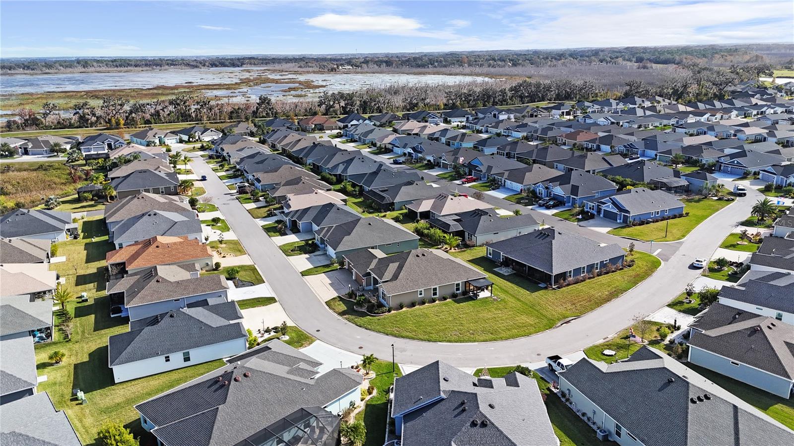 VILLAGES/SOUTHERN OAKS UN #99 - Residential