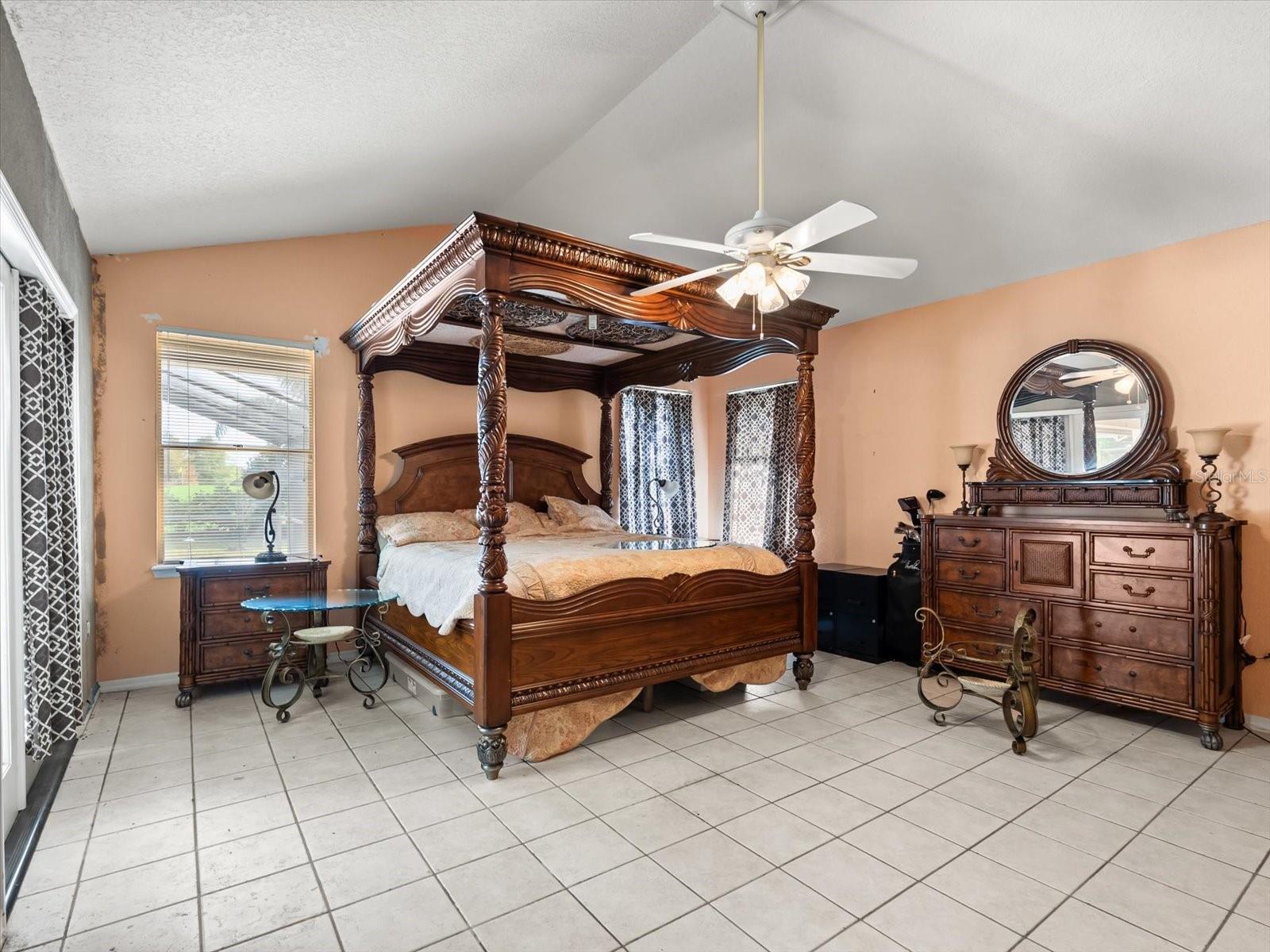 BAY HILL SEC 11 - Residential