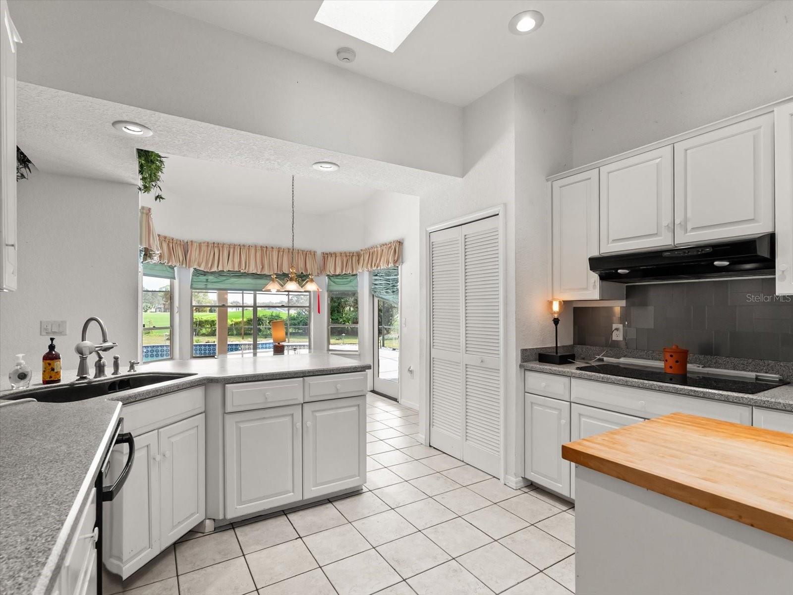 BAY HILL SEC 11 - Residential