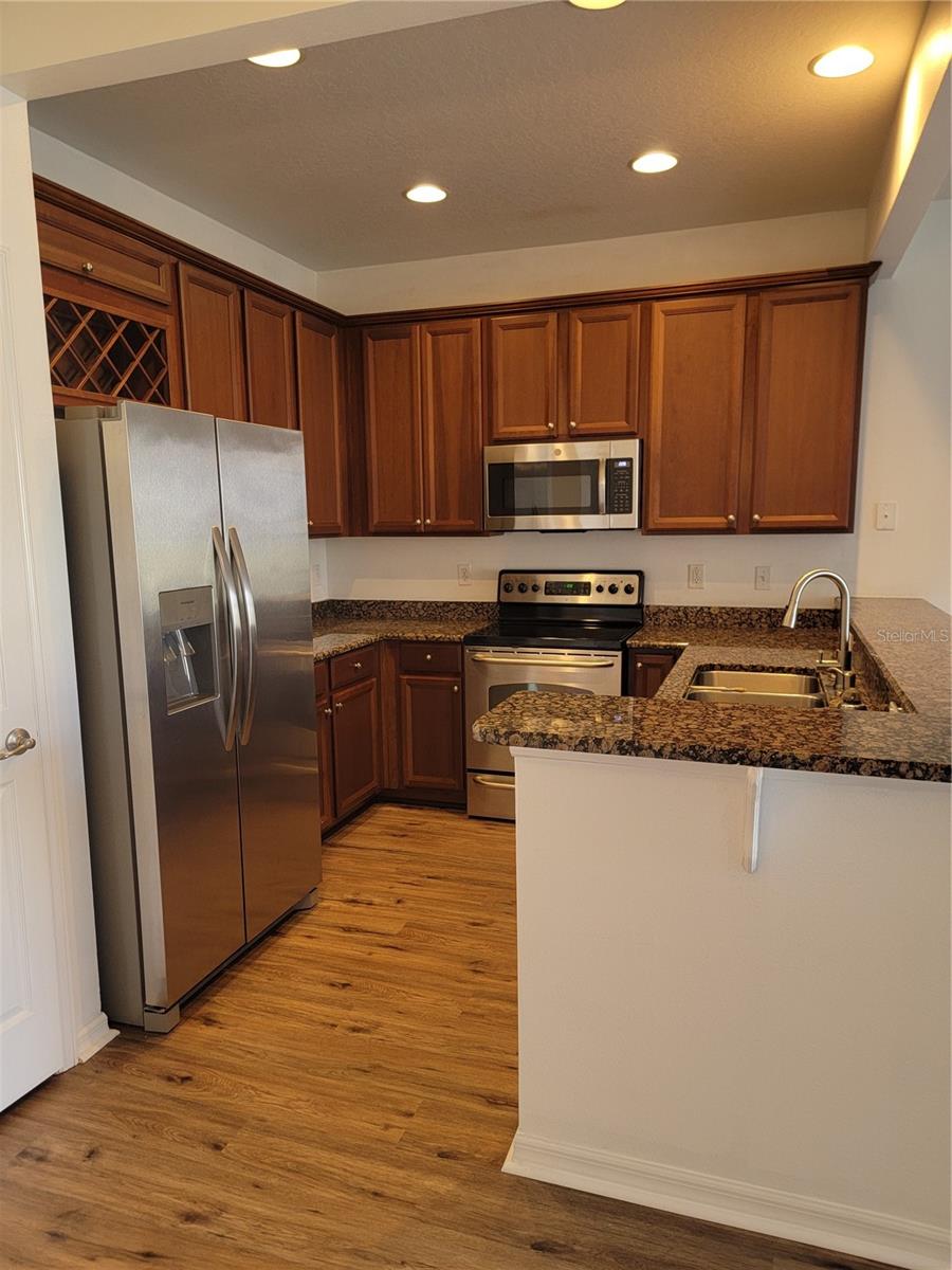 SAWGRASS VILLAGE - Residential