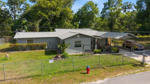 Photo of 1039 NE 25th Street, Ocala, FL 34470 (MLS # OM700040) Photo of 1039 NE 25th Street, Ocala, FL 34470 (MLS # OM700040)