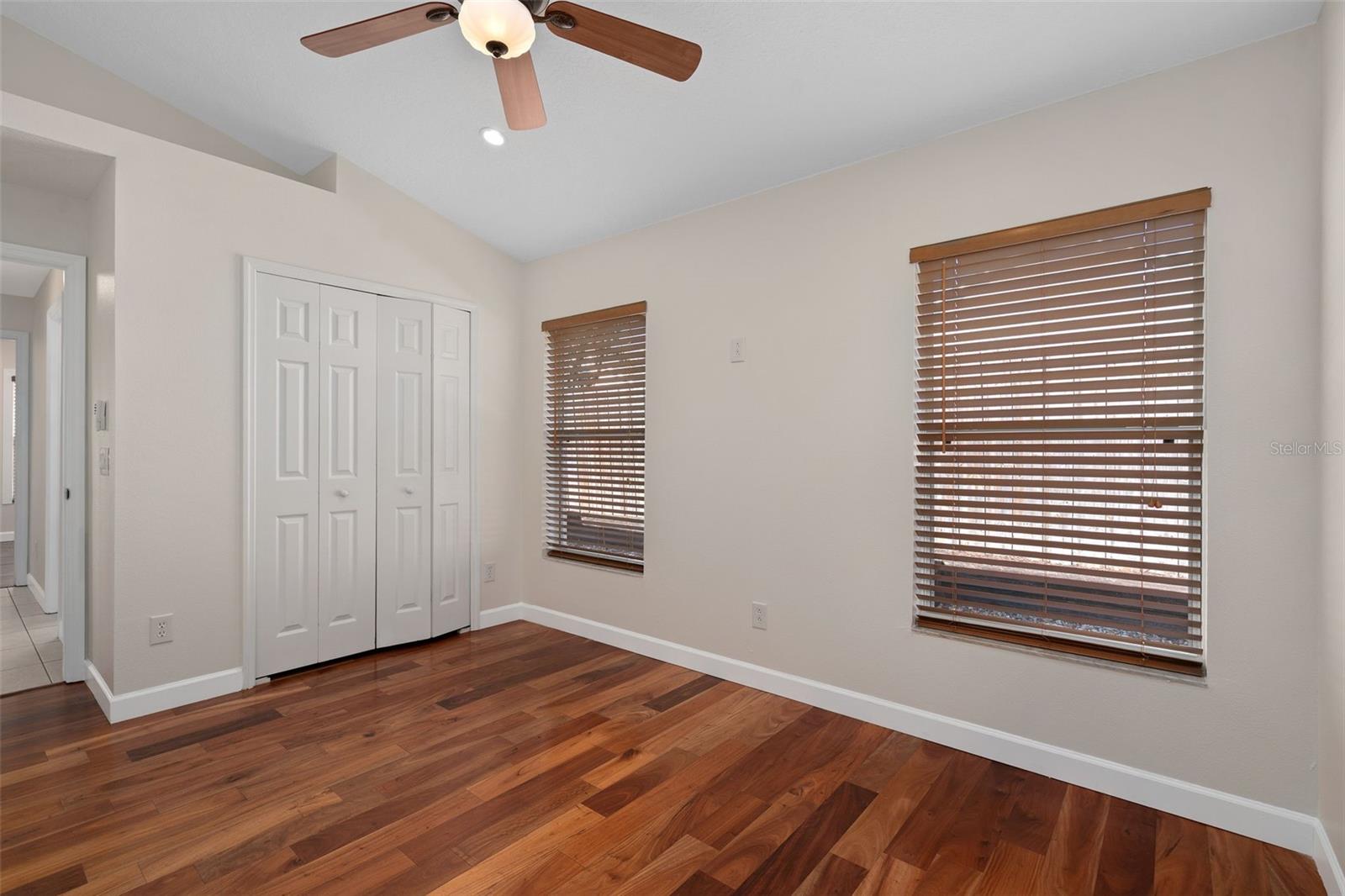 FAIRWAYS AT MT PLYMOUTH PH 03 LT 115 PB 04 - Residential