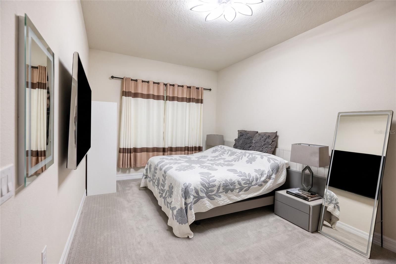 PHILLIPS GROVE TR J REP - Residential
