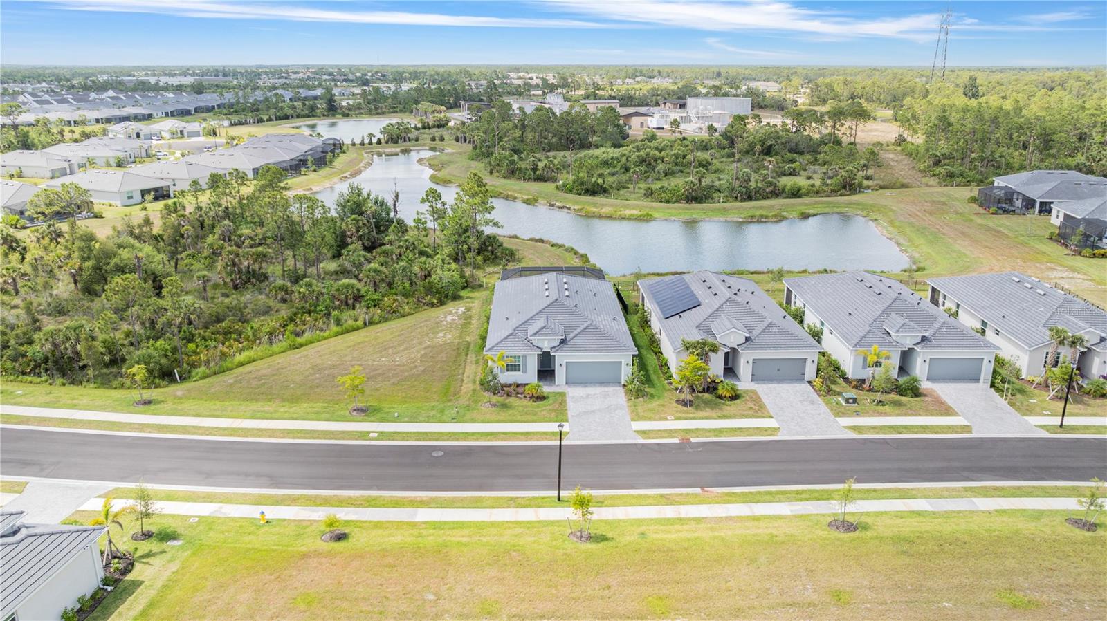 ANTIGUA/WELLEN PARK - Residential