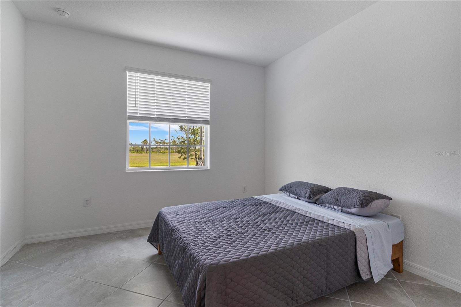 ANTIGUA/WELLEN PARK - Residential