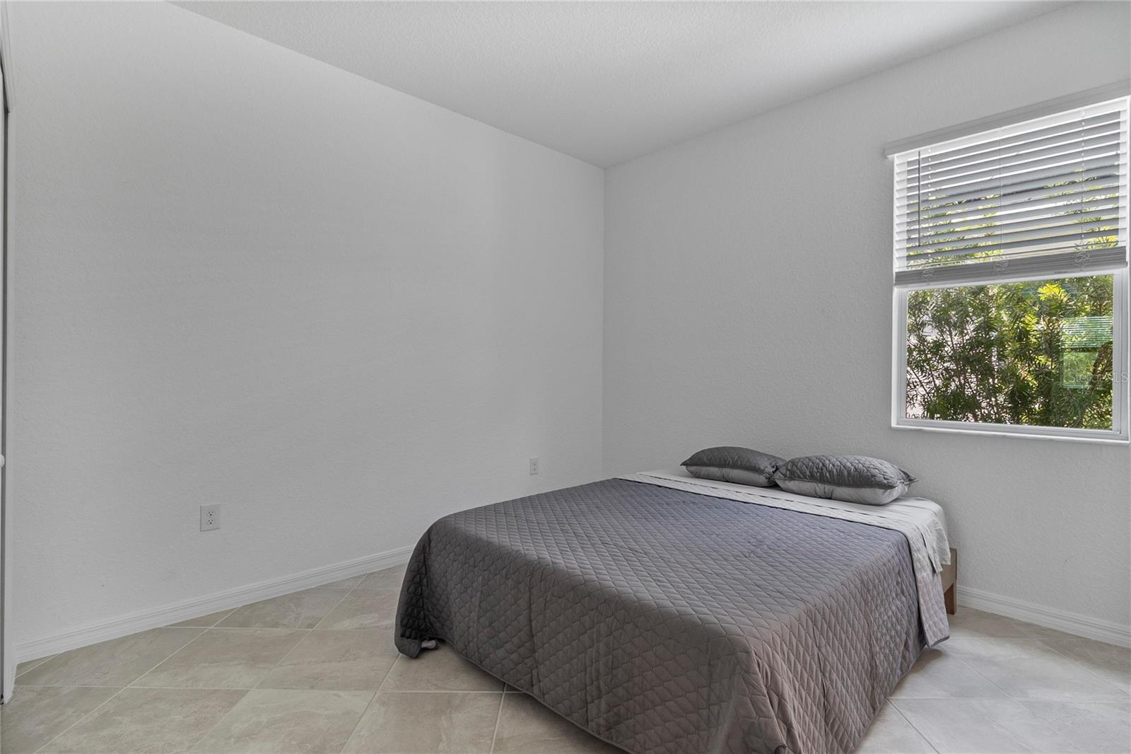 ANTIGUA/WELLEN PARK - Residential