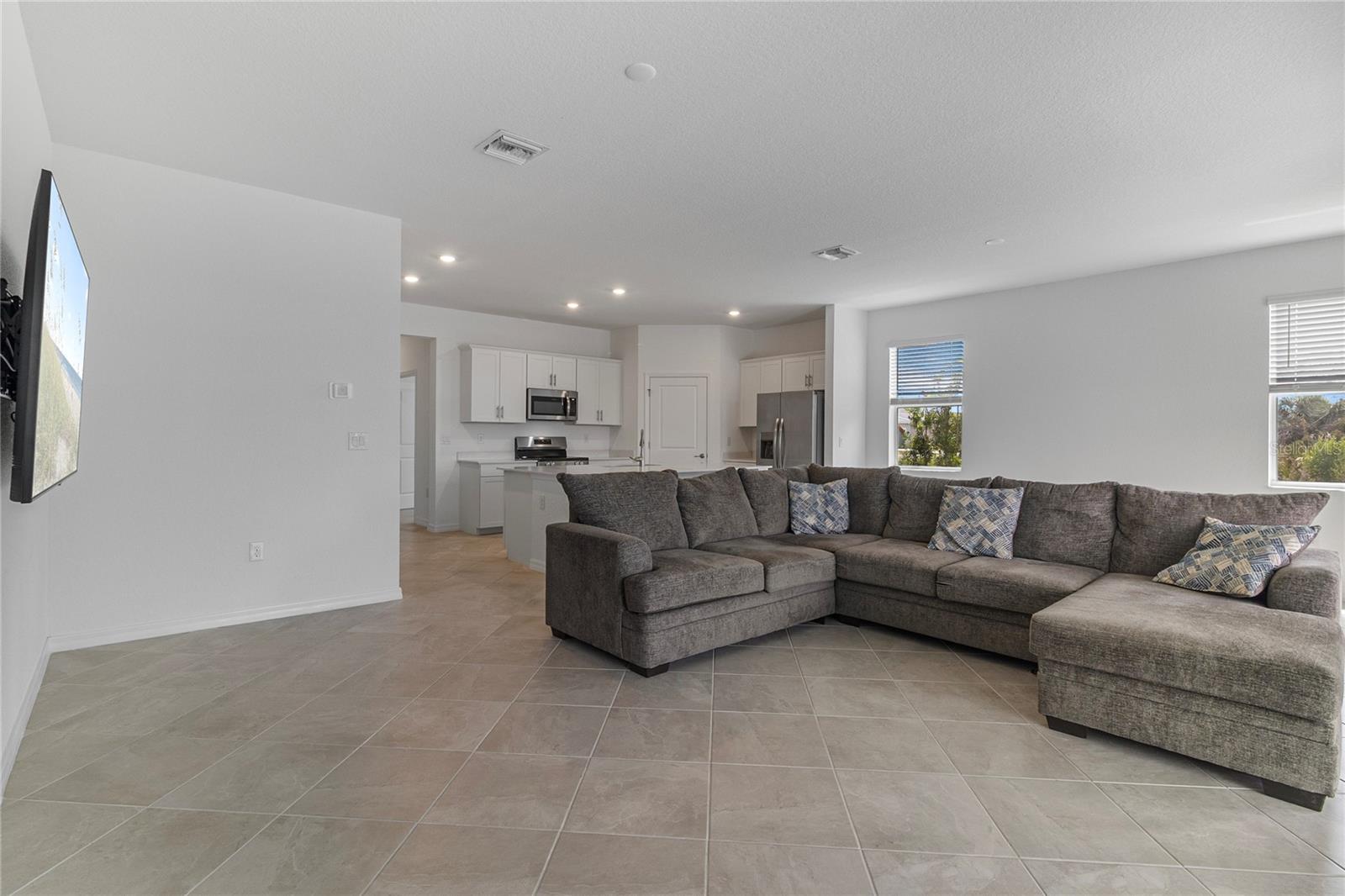 ANTIGUA/WELLEN PARK - Residential