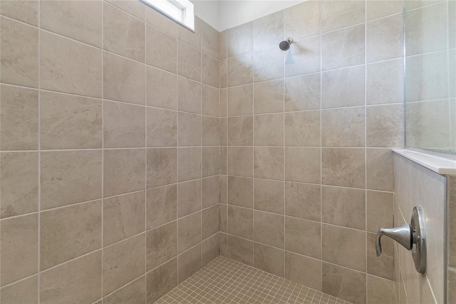 ANTIGUA/WELLEN PARK - Residential