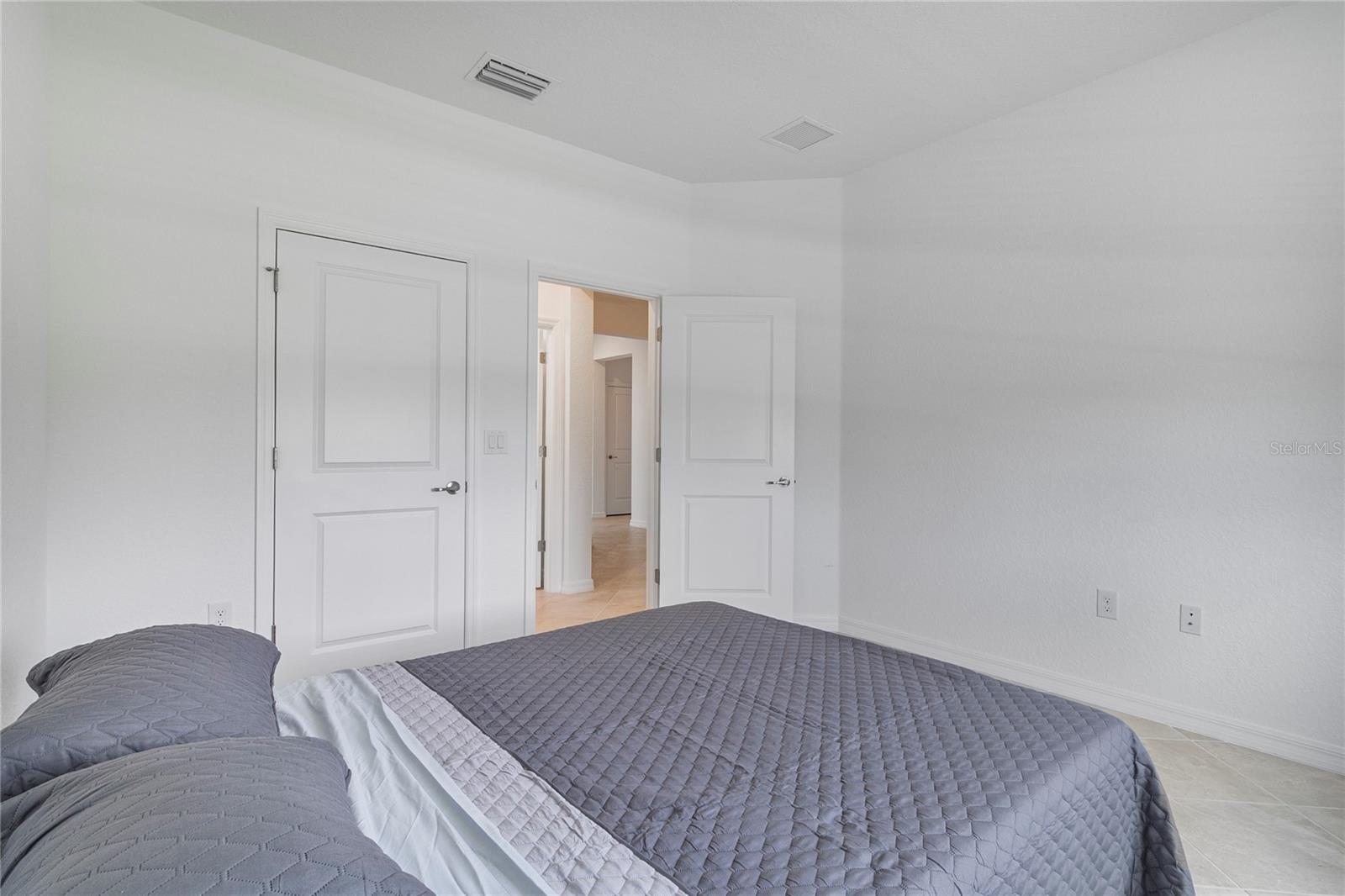 ANTIGUA/WELLEN PARK - Residential