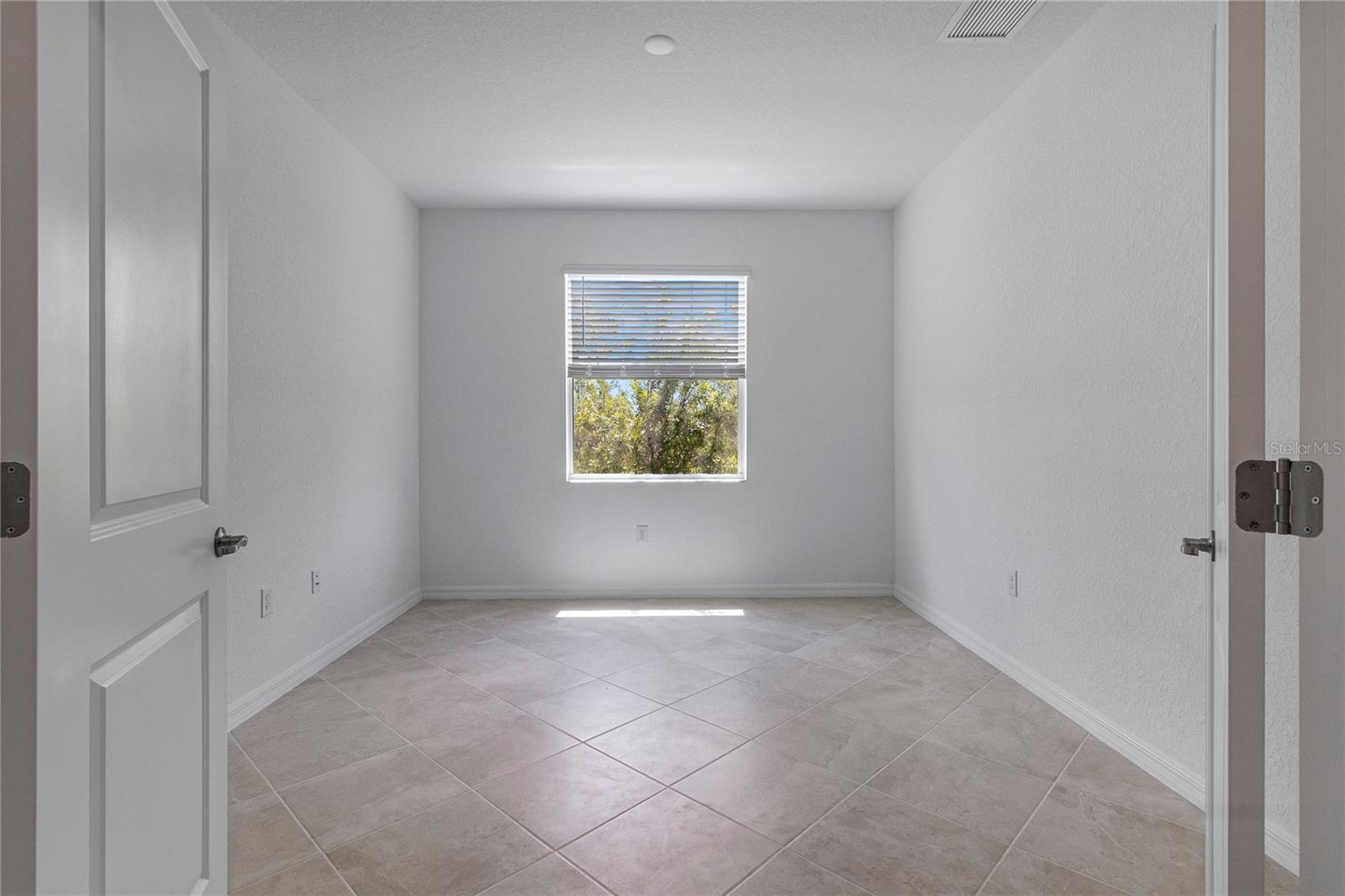 ANTIGUA/WELLEN PARK - Residential