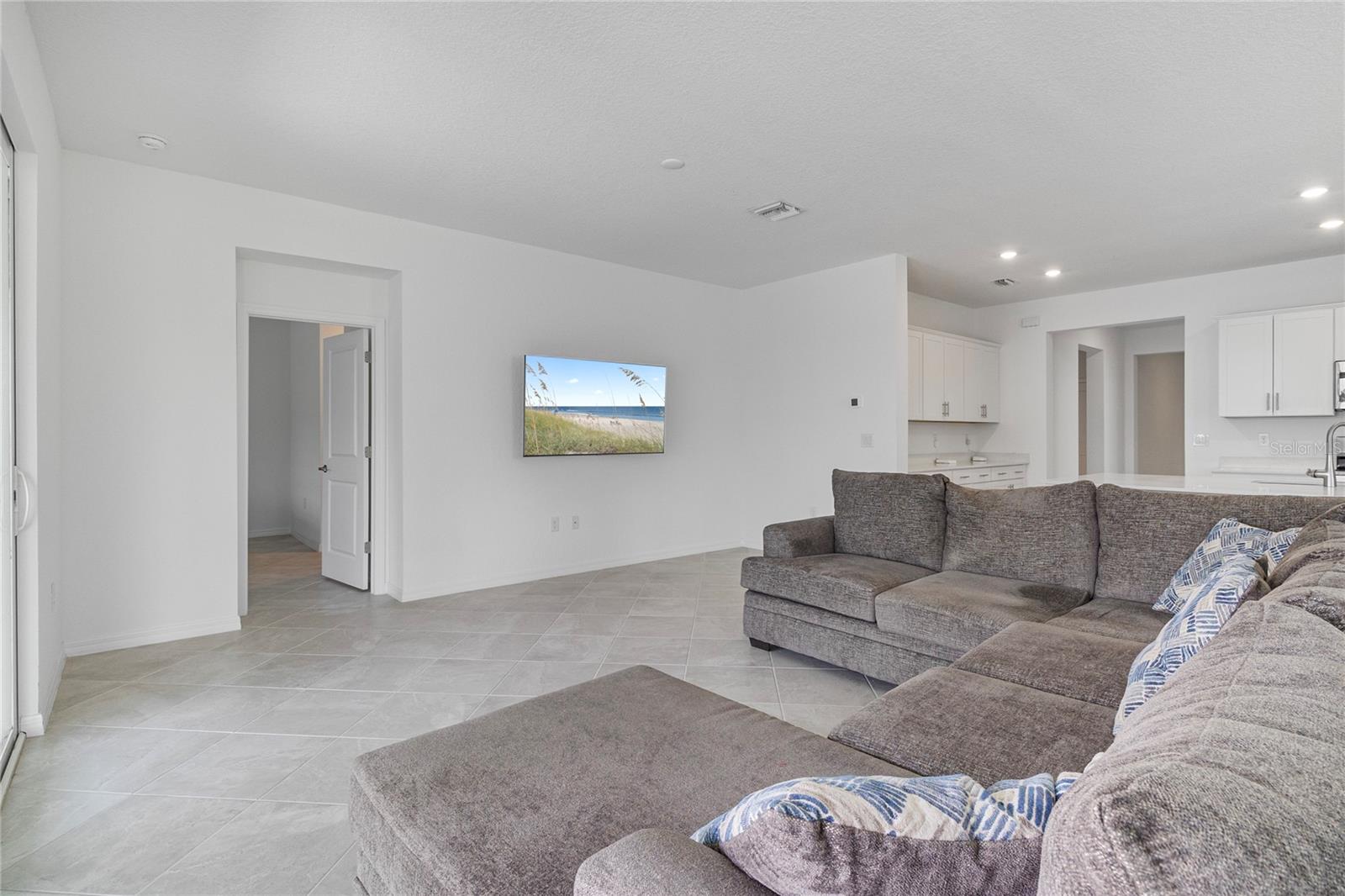 ANTIGUA/WELLEN PARK - Residential