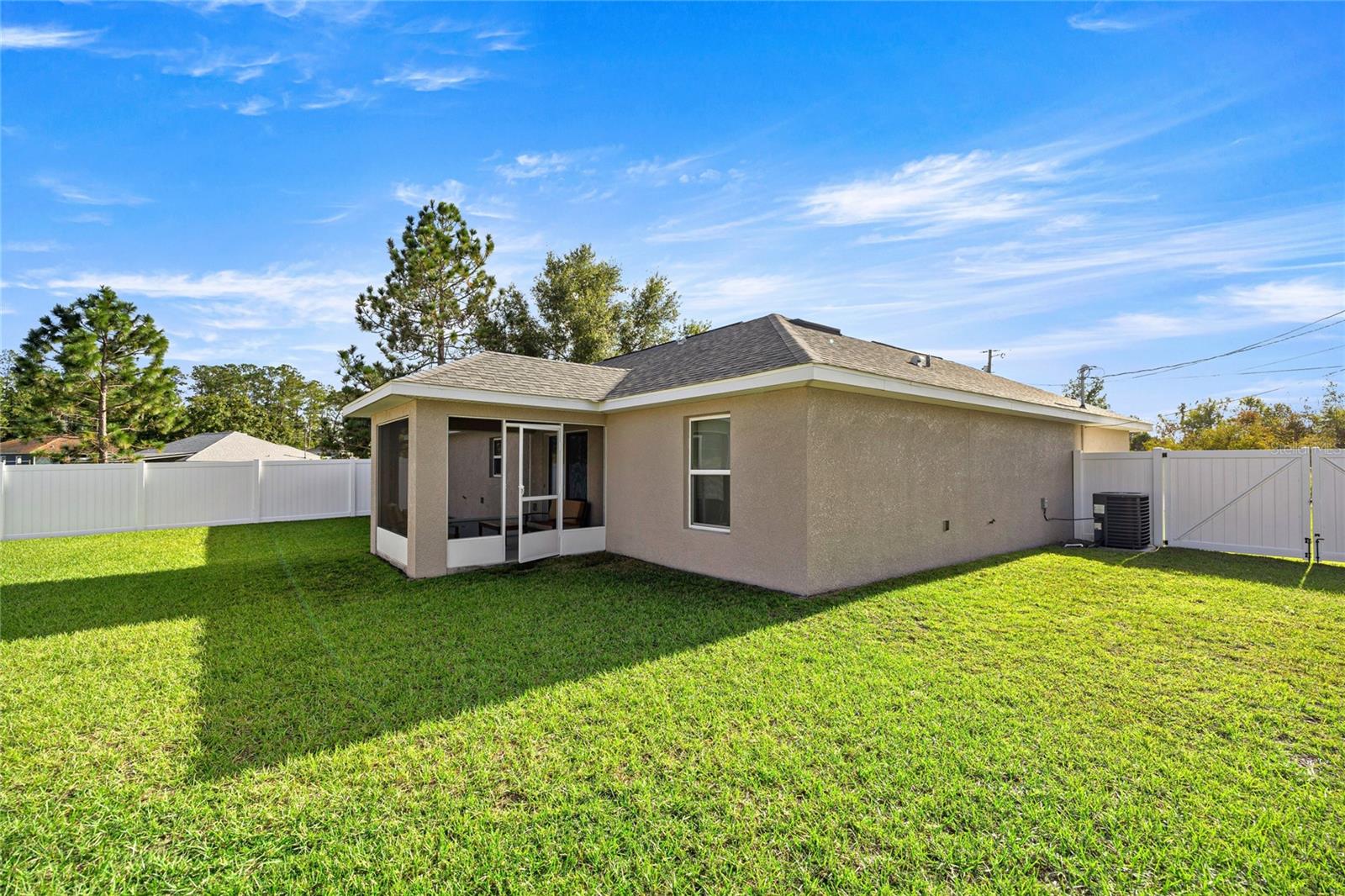 SILVER SPGS SHORES UN 18 - Residential