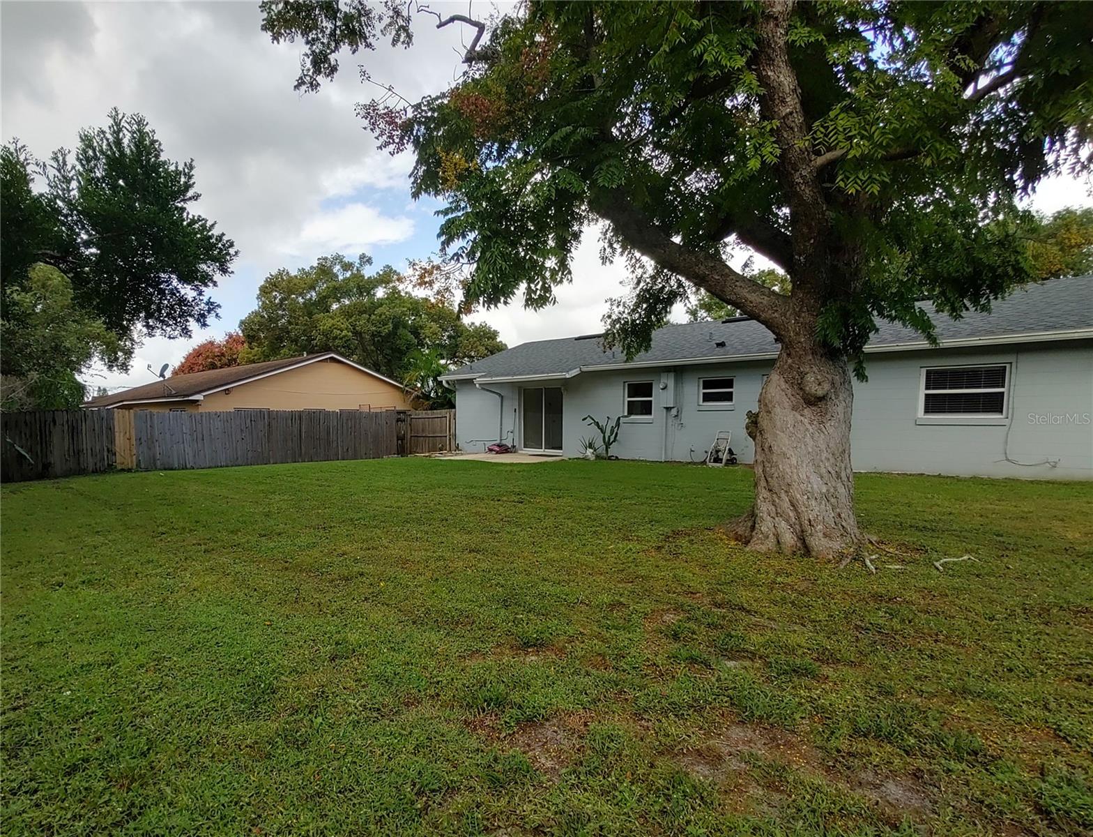 OAKLAND ESTATES 2ND SEC - Residential Lease