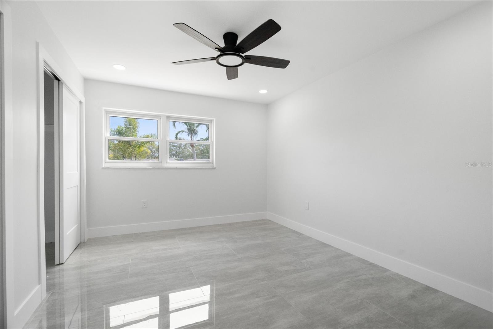 SHORE ACRES THURSBYS 2ND REP - Residential