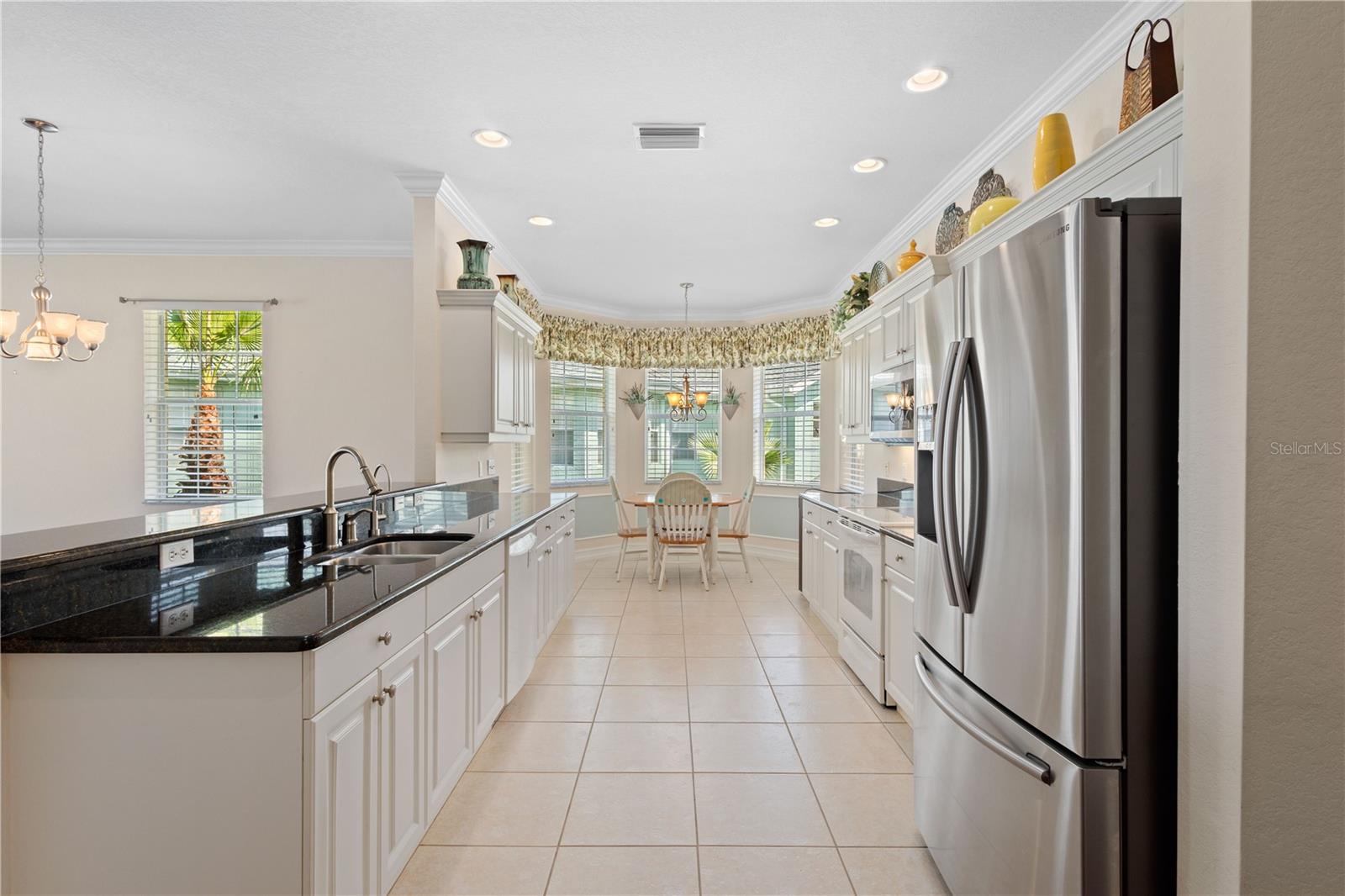 LAKE FRONT VLS/HERITAGE LAKE PARK - Residential