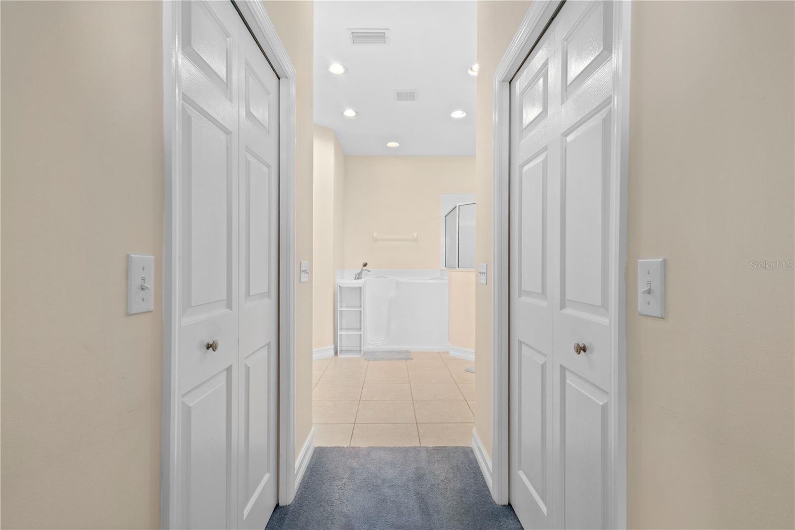 LAKE FRONT VLS/HERITAGE LAKE PARK - Residential