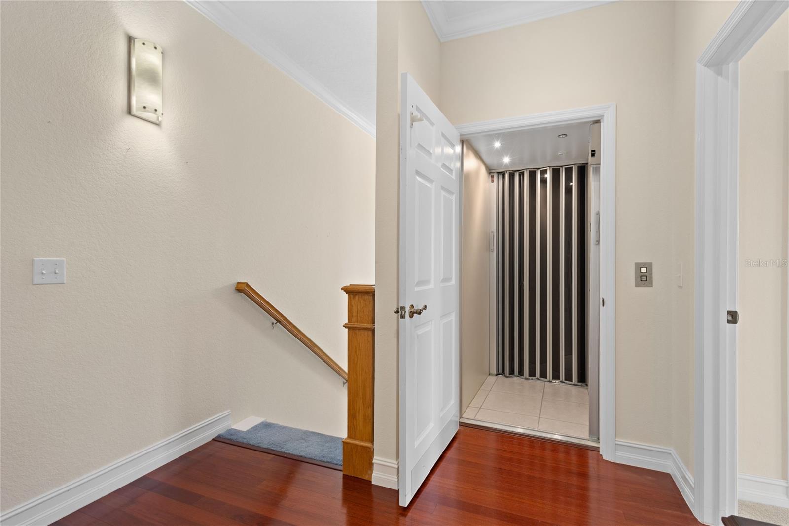 LAKE FRONT VLS/HERITAGE LAKE PARK - Residential