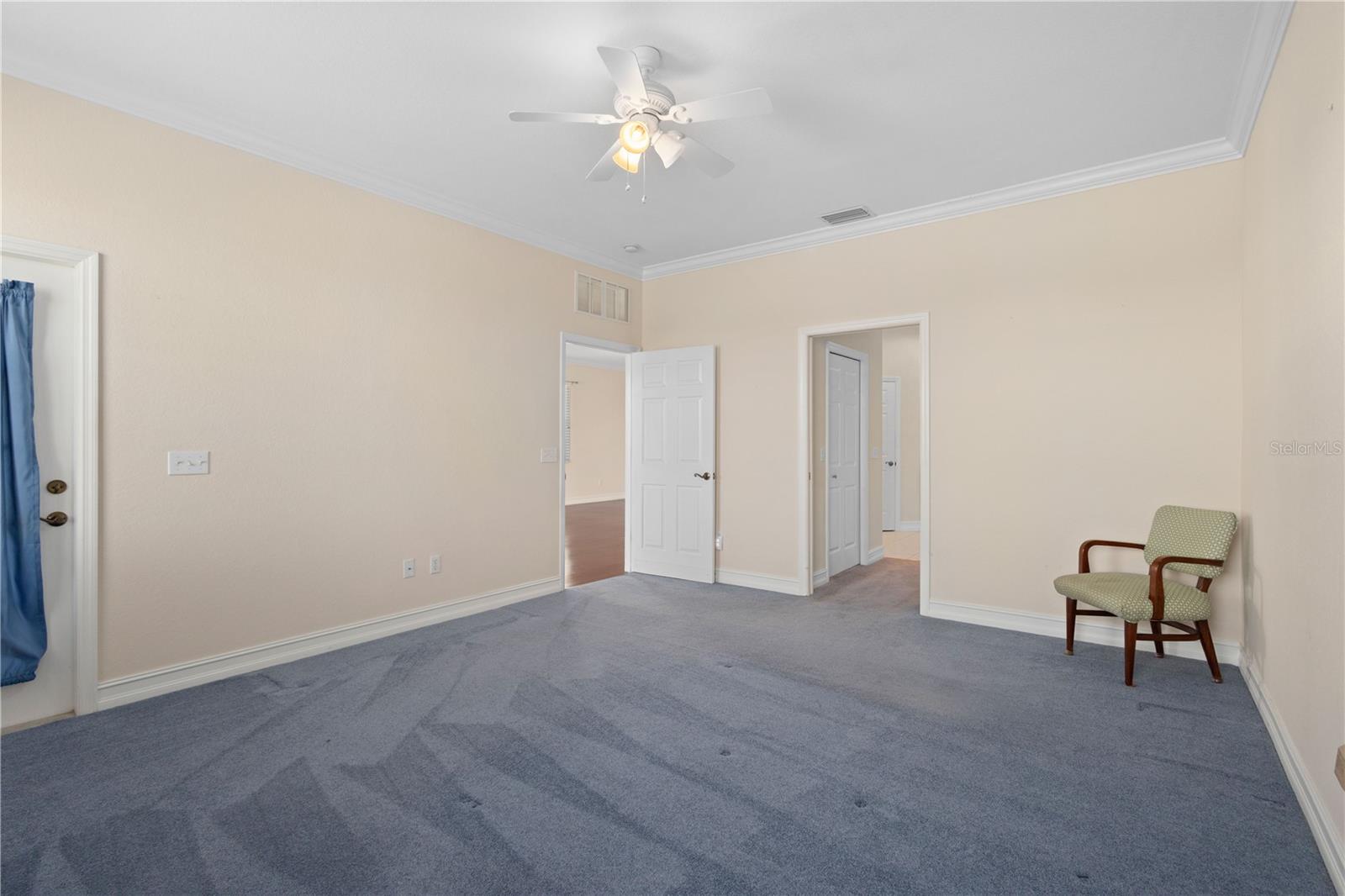 LAKE FRONT VLS/HERITAGE LAKE PARK - Residential