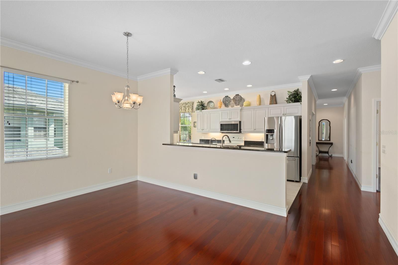 LAKE FRONT VLS/HERITAGE LAKE PARK - Residential