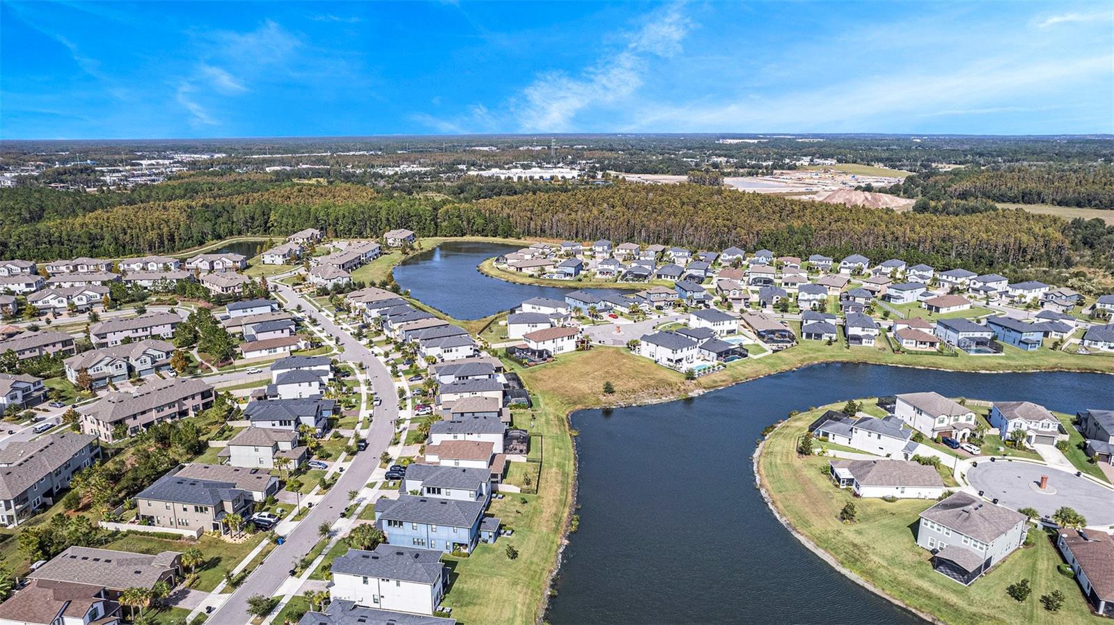 ESTANCIA PH 4 - Residential