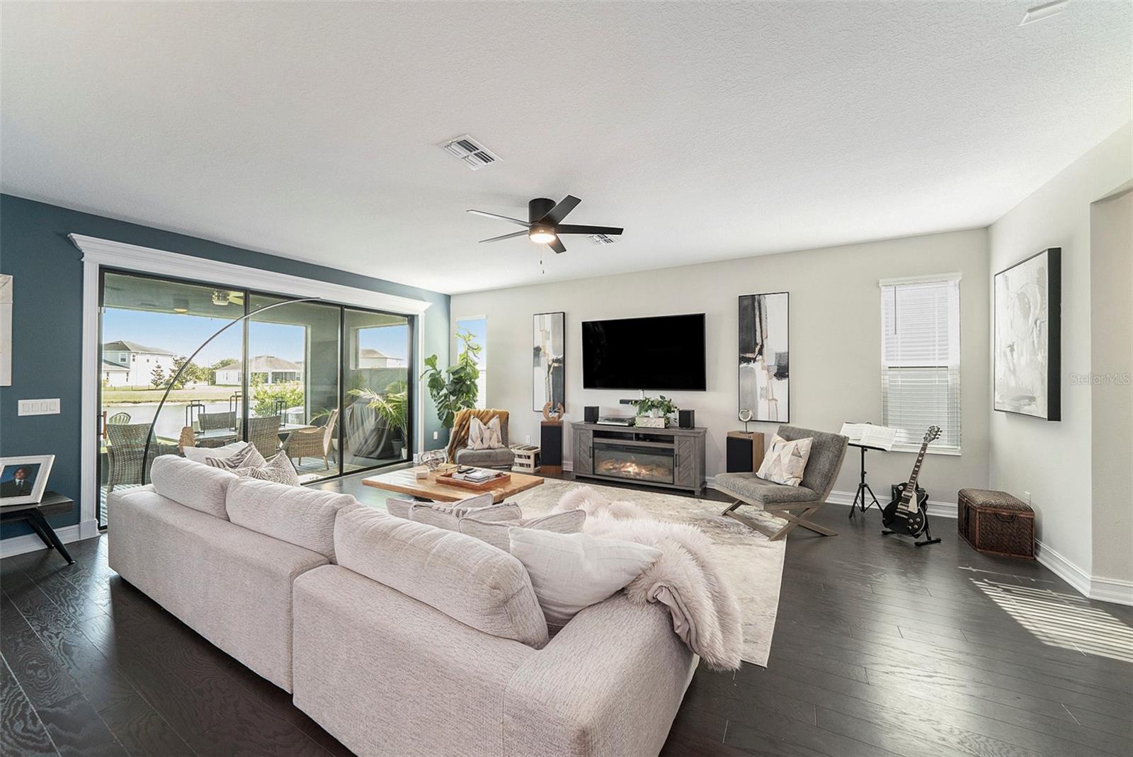 ESTANCIA PH 4 - Residential