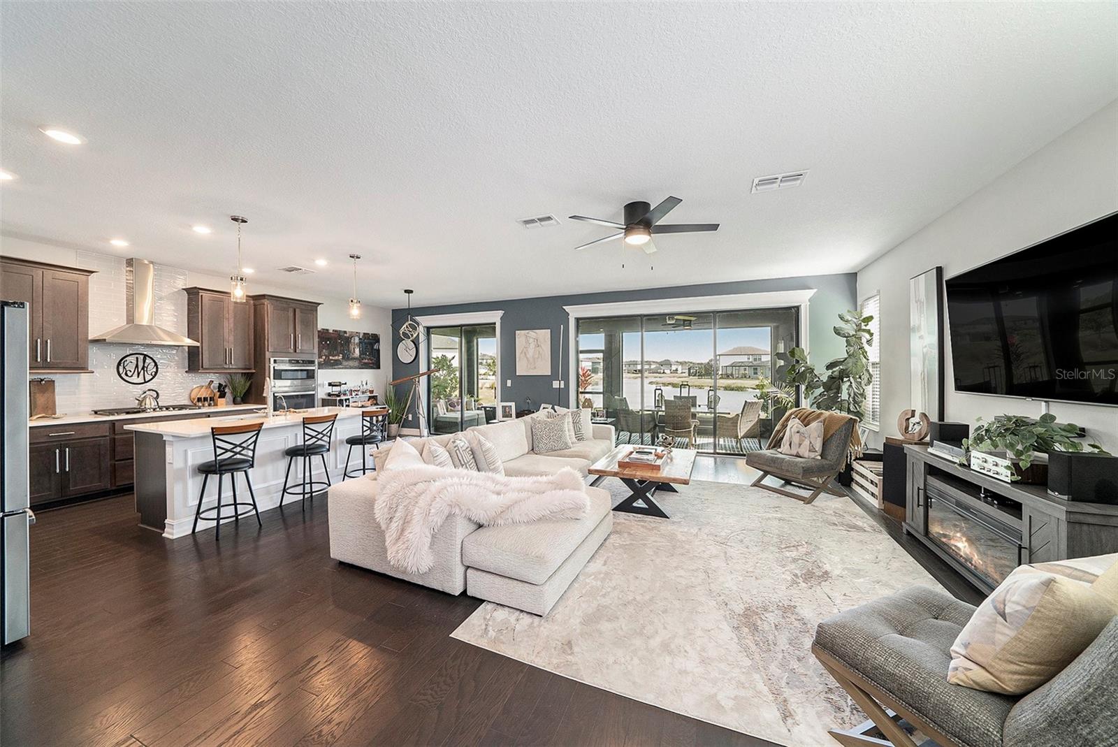 ESTANCIA PH 4 - Residential