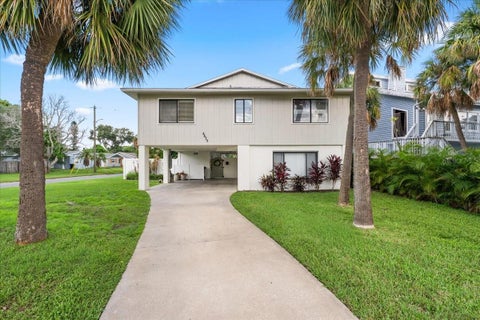Photo of 4675 Chancellor Circle NE, St Petersburg, FL 33703 (MLS # TB8544942)