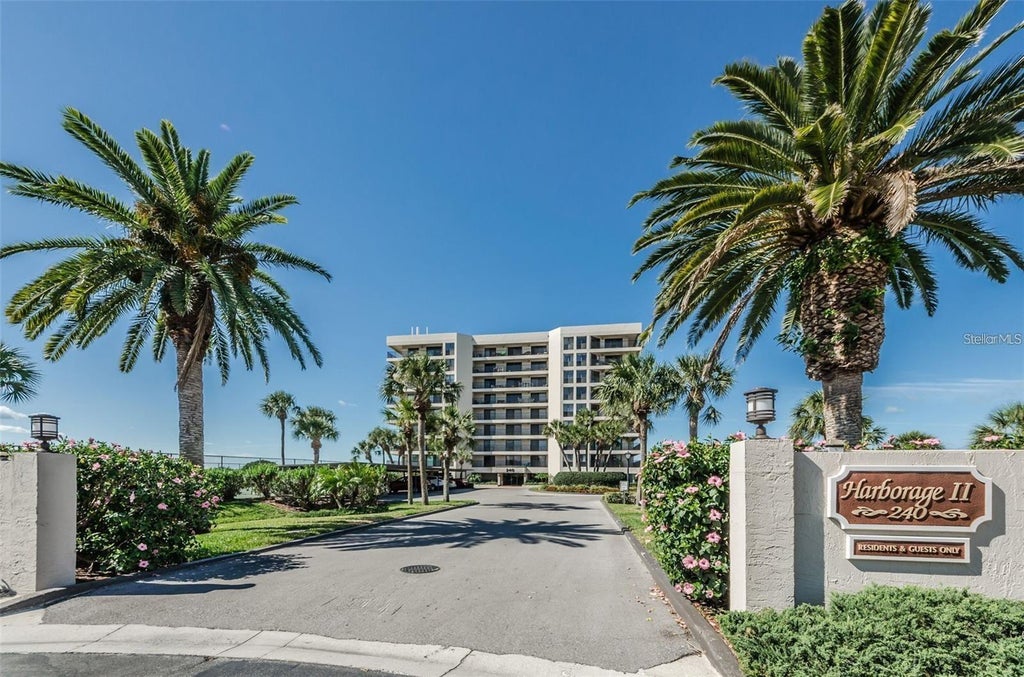 Photo of 240 Sand Key Estates Drive #222, Clearwater, FL 33767 (MLS # R4912156)